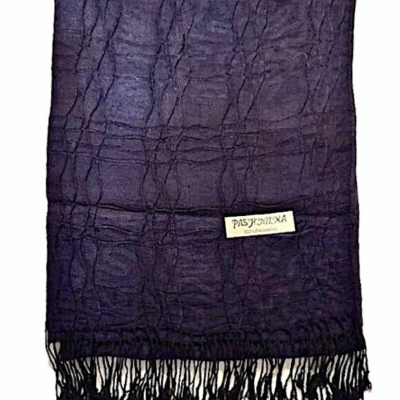 100% Pashmina Wrap Shawl Scarf Crinkled Texture Fringe Navy Blue EC - Picture 3 of 5